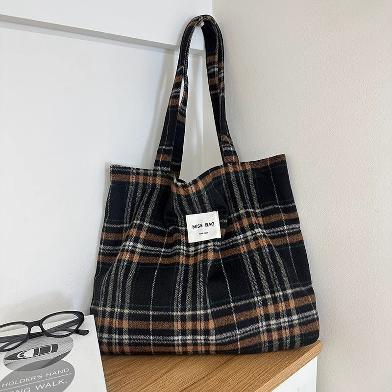 Korean Style Woolen Winter Thickened Large Capacity Women's Shoulder Bag