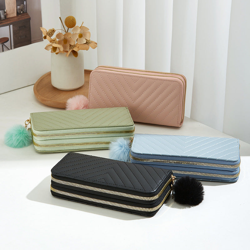 New Women's Stylish Good Texture Plush Ladies Wallet