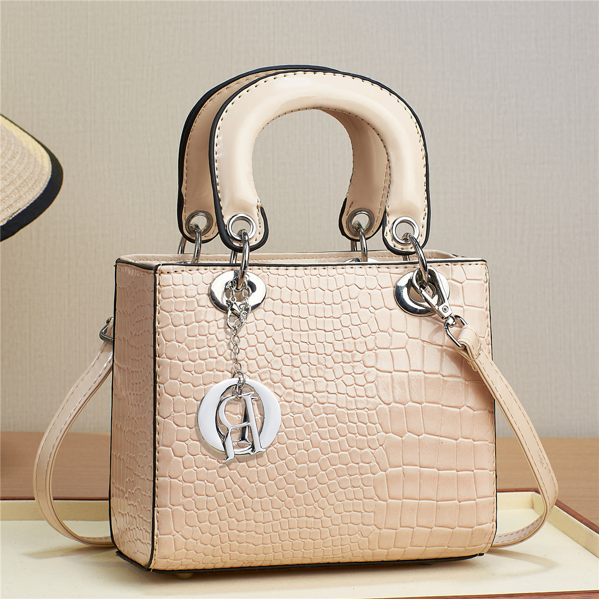 Women's Fashionable Fashion Gift Single Large Capacity Handbags