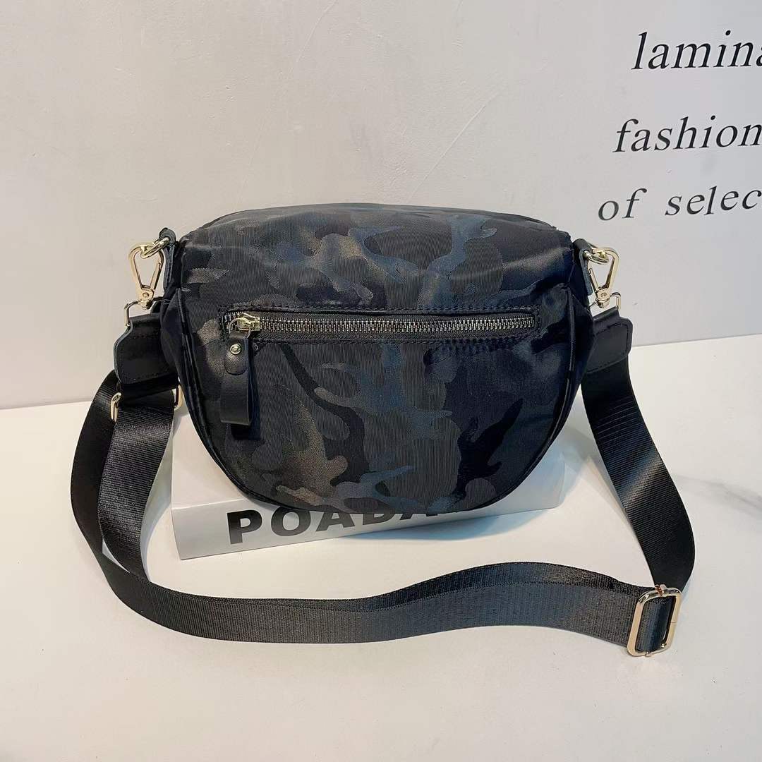Women's Fashion Oxford Cloth Korean Style Pouch Women's Messenger Bag