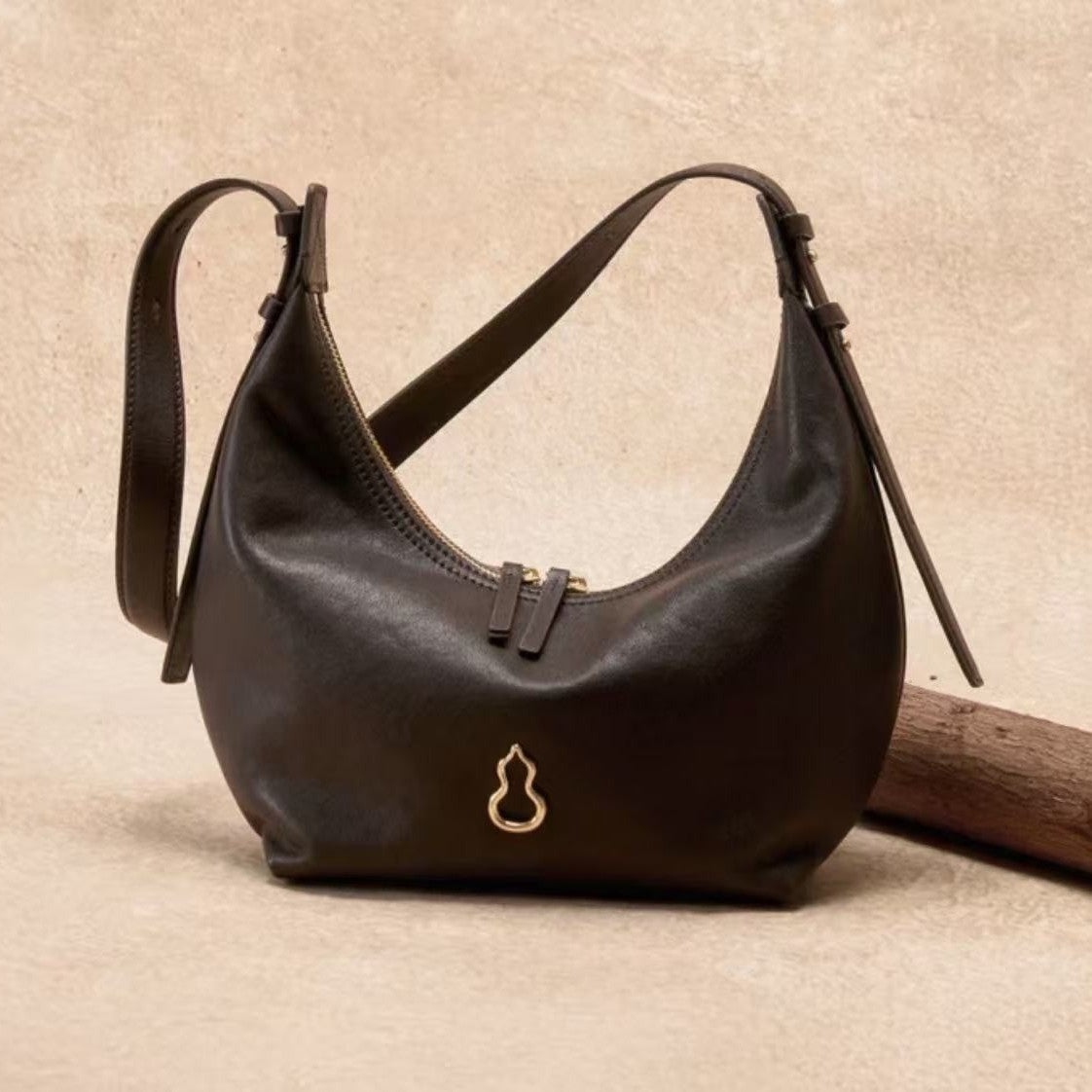 Women's & Men's Half Slope Dumpling Texture Selenodont Soft Women's Shoulder Bag