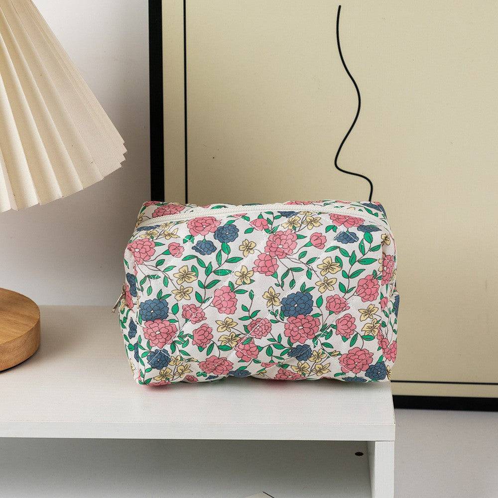 Floral Quilted Toiletries Portable Cosmetics Storage Makeup Bag