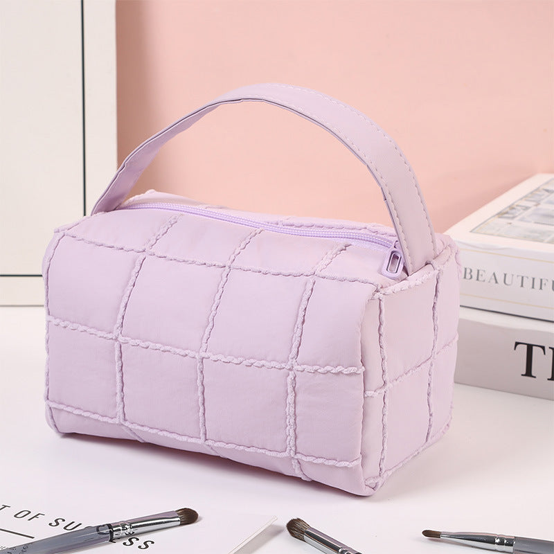 Women's Plaid Winter Portable Toiletry Large Capacity High Makeup Bag