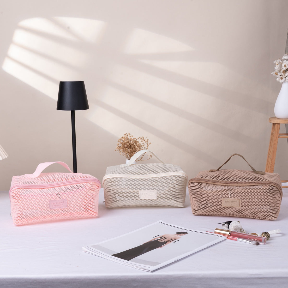 Hollow Mesh Large Capacity High Sense Multifunctional Partition Toiletry Makeup Bag