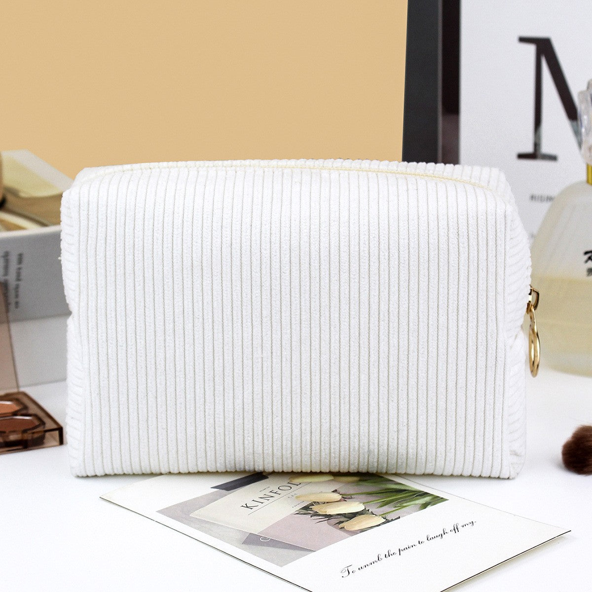 Fashion Corduroy Large Capacity Portable Wash Storage Solid Bags