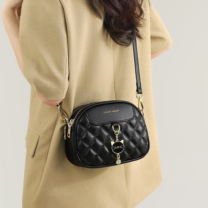 Women's Genuine Leather Classic Style Chain Diamond Women's Messenger Bag