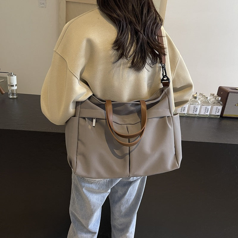 Simple Fashion Lady Large Capacity Portable Women's Messenger Bag