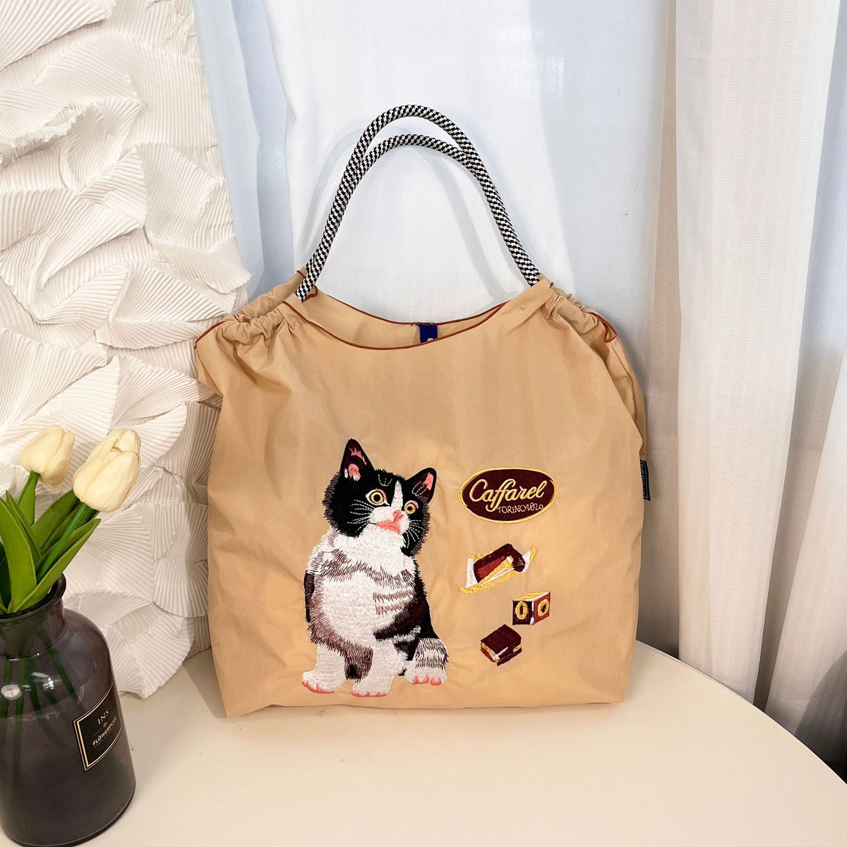 Embroidered Shopping With Flowers Plants On The Upper Body Niche Women's Shoulder Bag