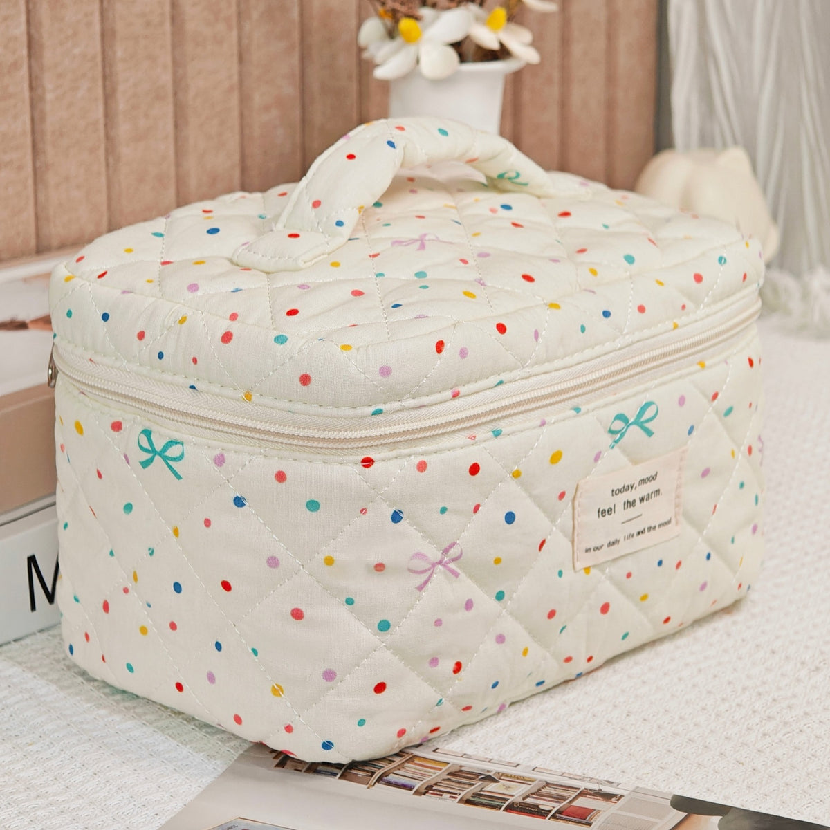 Simple Portable Large Capacity Cosmetics Storage Out Bags