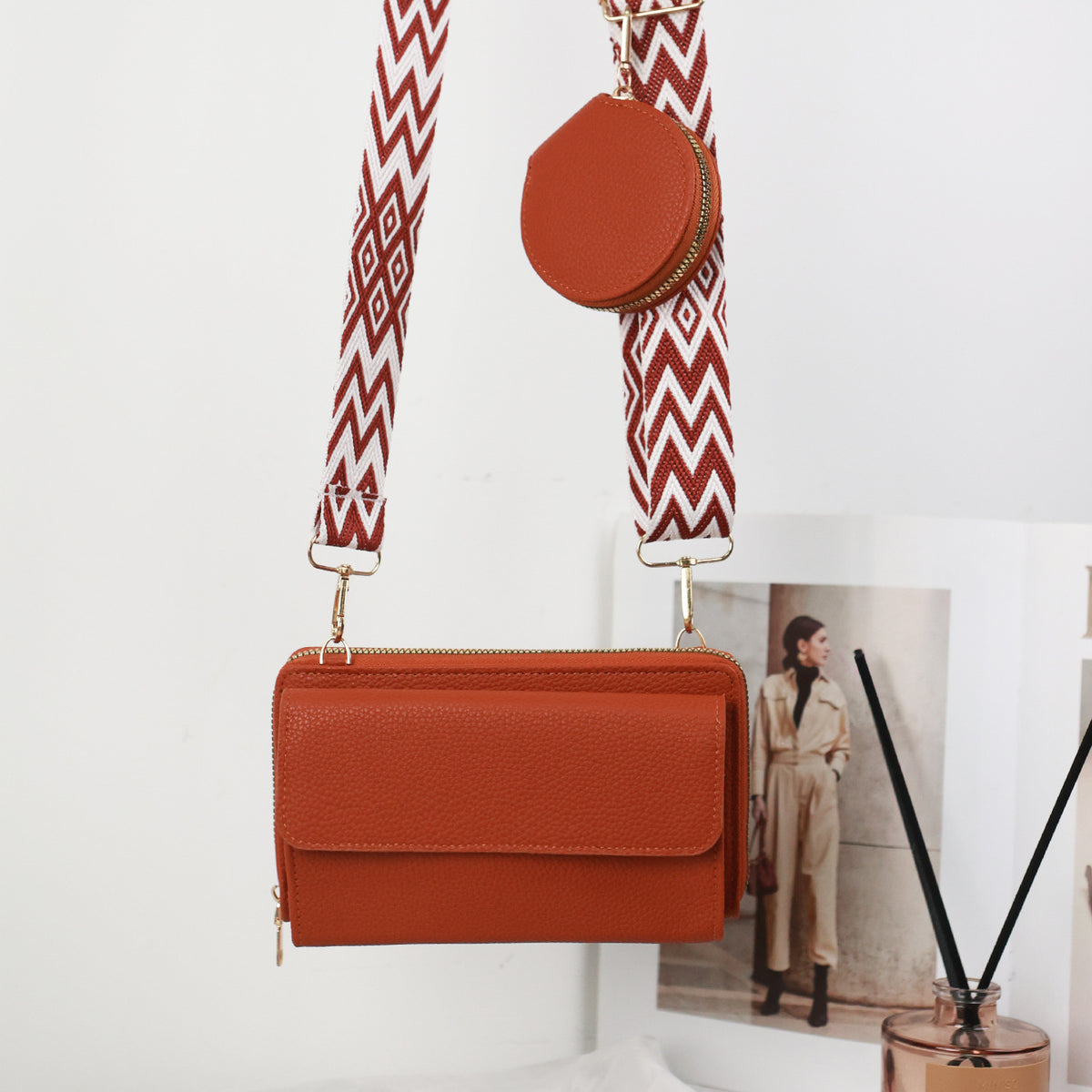 Women's Mobile Large Capacity Combination Simple Lychee Women's Messenger Bag