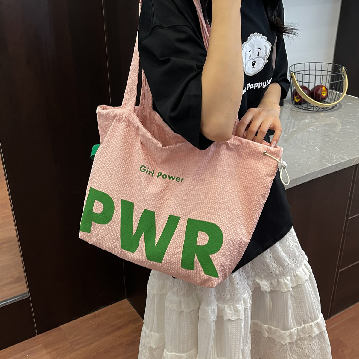 Women's Large Capacity Drawstring Letter Printed Retro Women's Shoulder Bag