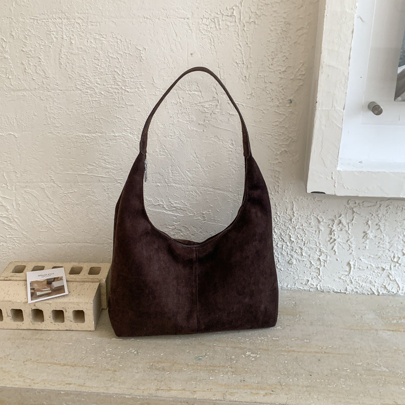 Women's Retro Fashion Frosted Large Capacity Western Style Good-looking Stylish Women's Shoulder Bag