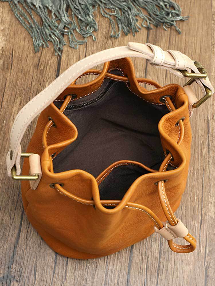 Women's Genuine Leather Vintage Handmade Vegetable Tanned Drawstring Crossbody Bags