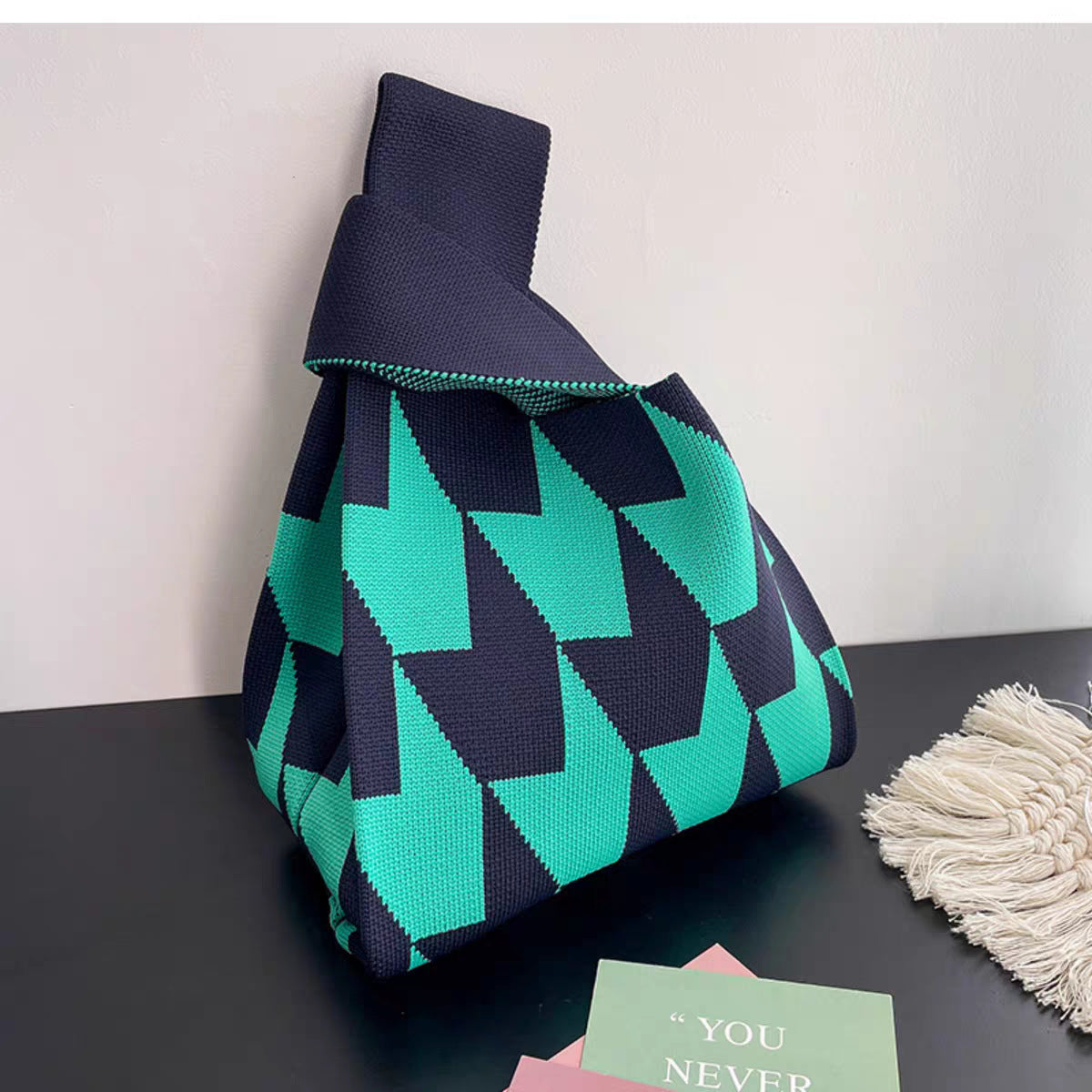 Casual Stylish Women's Knitted Wrist Single Handbags