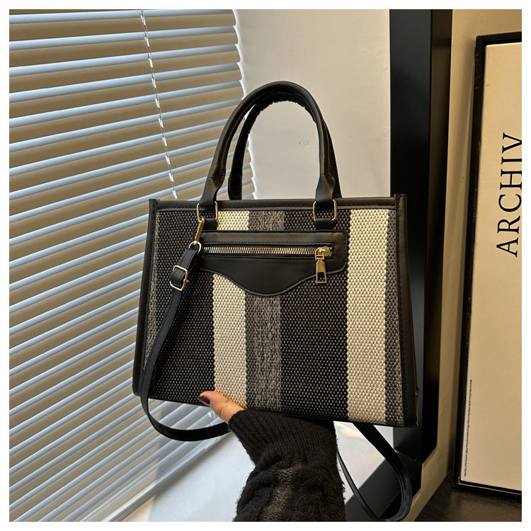 Trendy Contrast Color Large Capacity Female One Commuter Bags