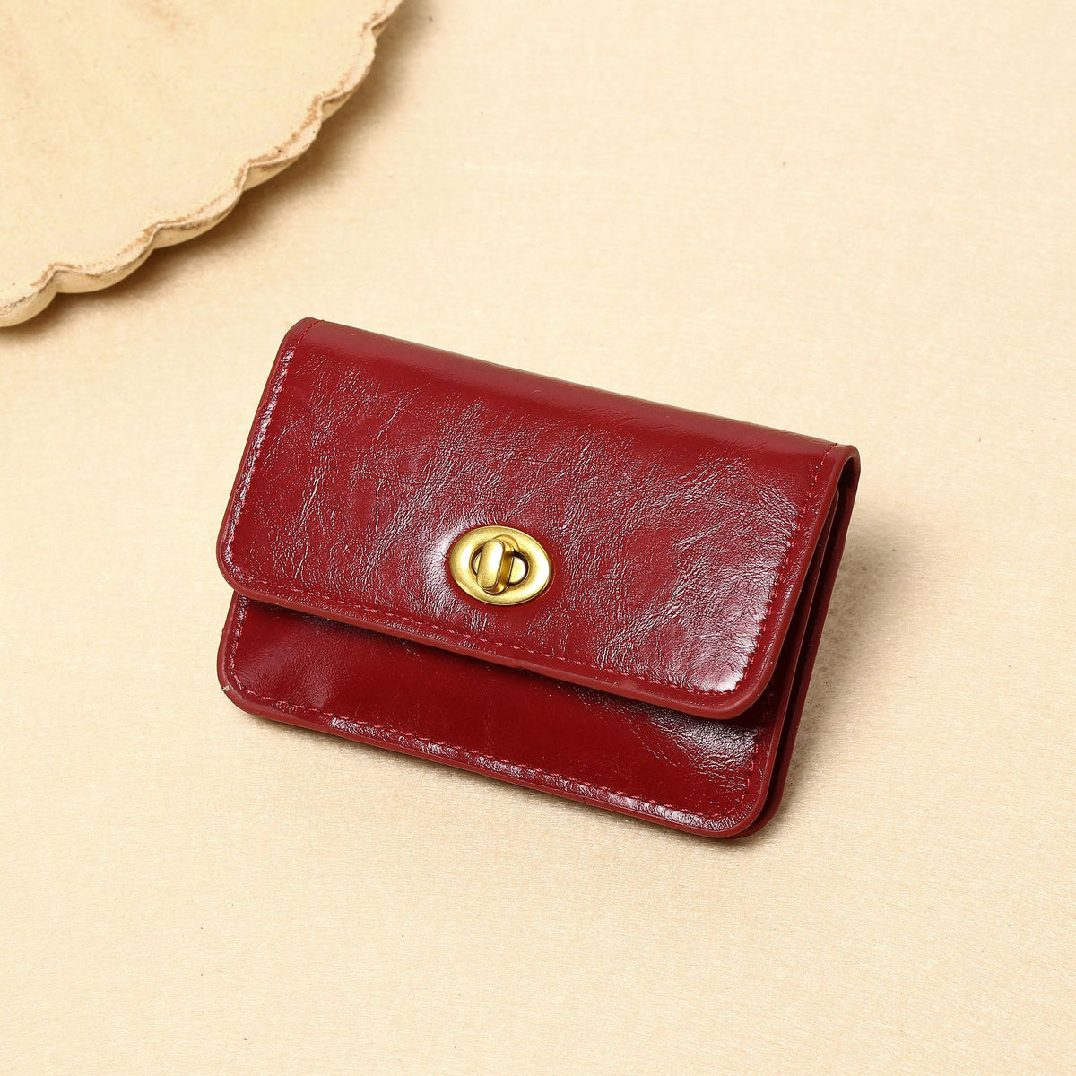 Women's Korean Style Simple Solid Color Retro High Lock