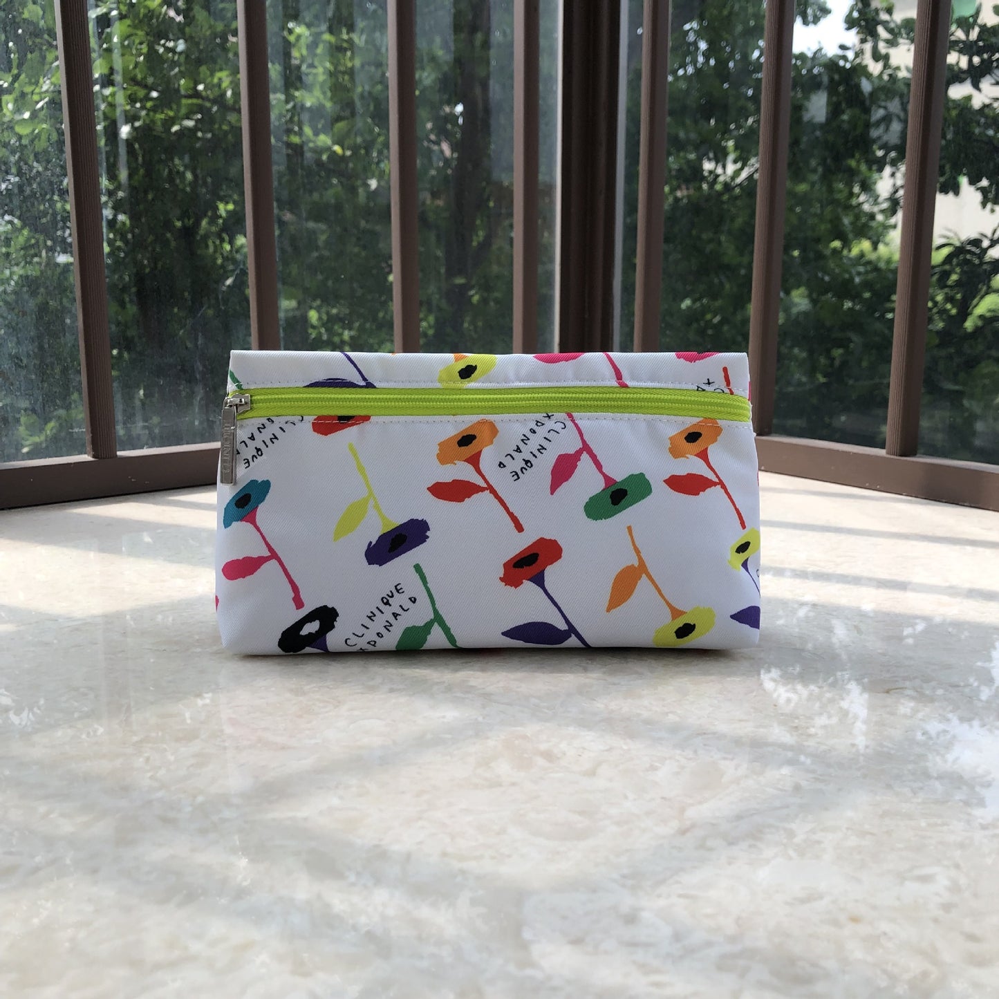 Graceful Counter Gift Big Portable Storage Cosmetic Bags