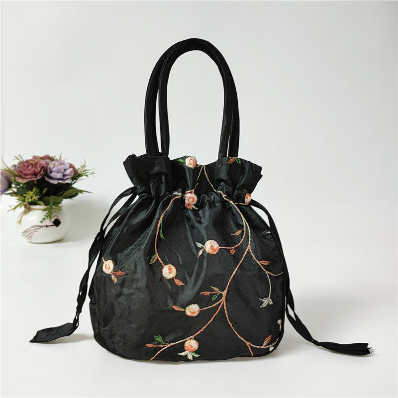 Elegant Women's Clutch Ethnic Style Embroidered Handbags