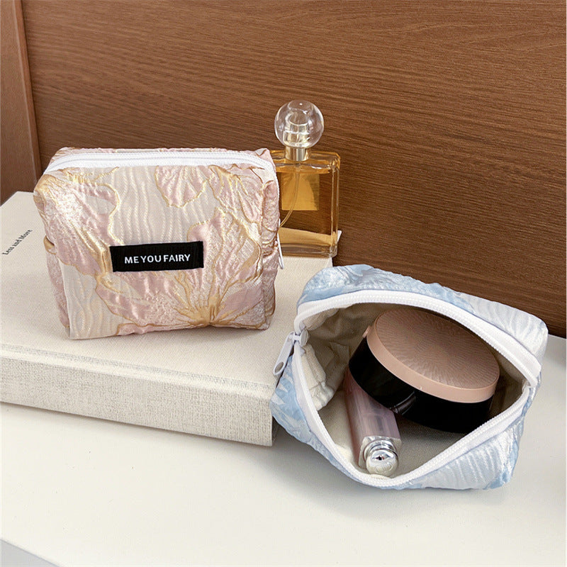 Jacquard Wrinkle Texture Large Capacity Portable Liner Skin Care Bags