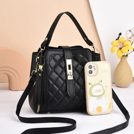 Women's Korean Style Fashion Large Elegant Versatile Handbags