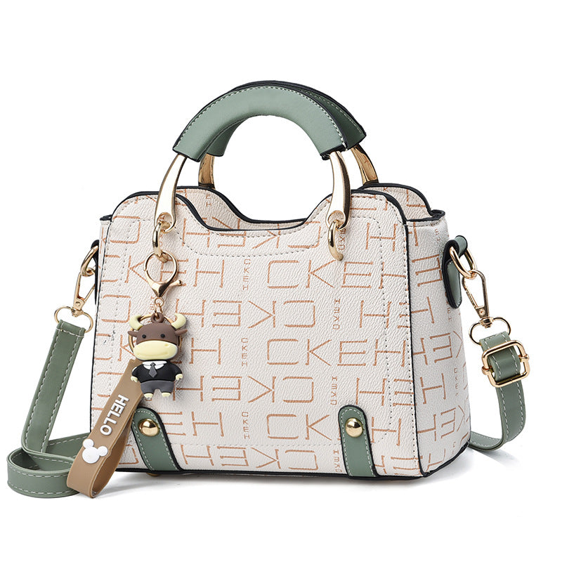 Attractive Women's Western Style Popular Trendy Shoulder Bags