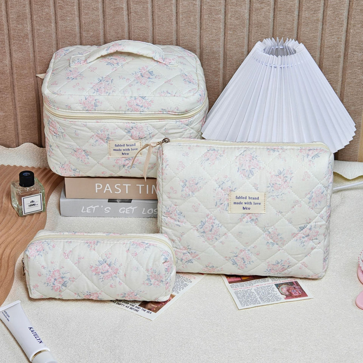 Floral Polyester Cotton Vertical Large Capacity Partition Makeup Bag