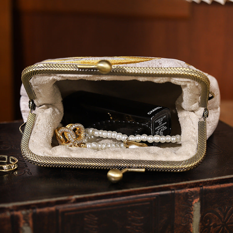 Maple Leaf Ancient Style Cheongsam Banquet Mother's Day Handbags