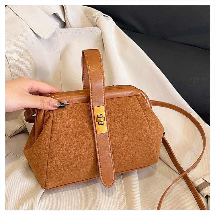 Women's Textured Deerskin Veet Personality Underarm Trendy Women's Shoulder Bag
