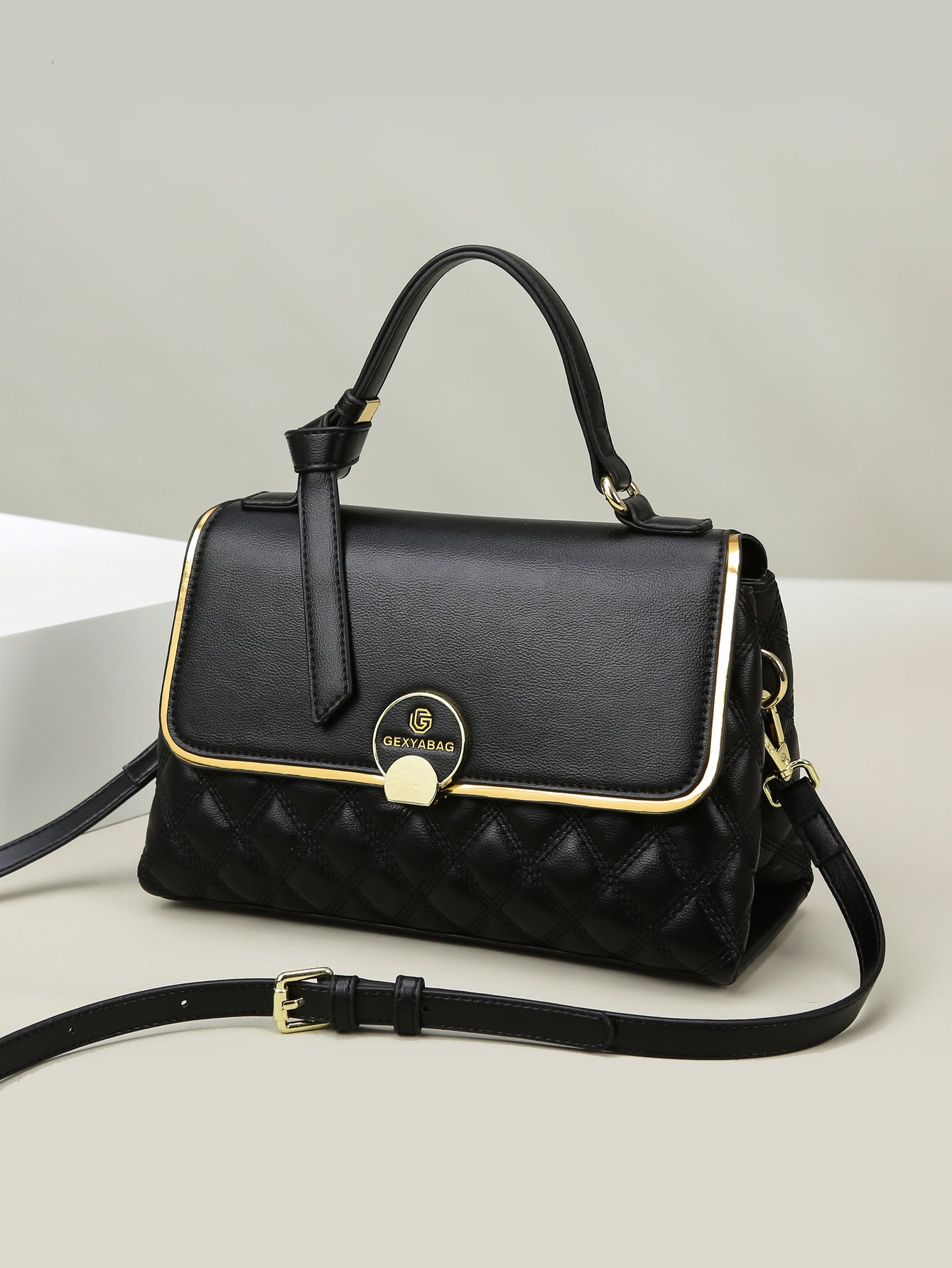 Women's High-grade Large Capacity Rhombus Spring Wild Bags