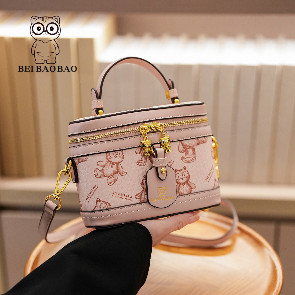 Comfortable Women's Source Fashion Box Portable Women's Messenger Bag