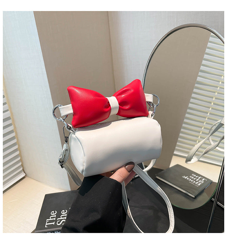 Women's Spring Korean Texture Fashion Bow Western Style Large Capacity Women's Shoulder Bag
