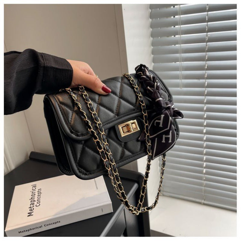 Durable Women's Chain Western Style Pouch Shoulder Bags