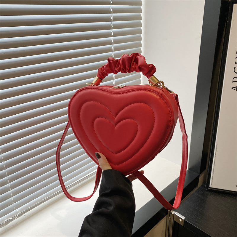 Indentation Simple Heart-shaped Cute Solid Color Heart Shopping Fashion Pleated Women's Shoulder Bag