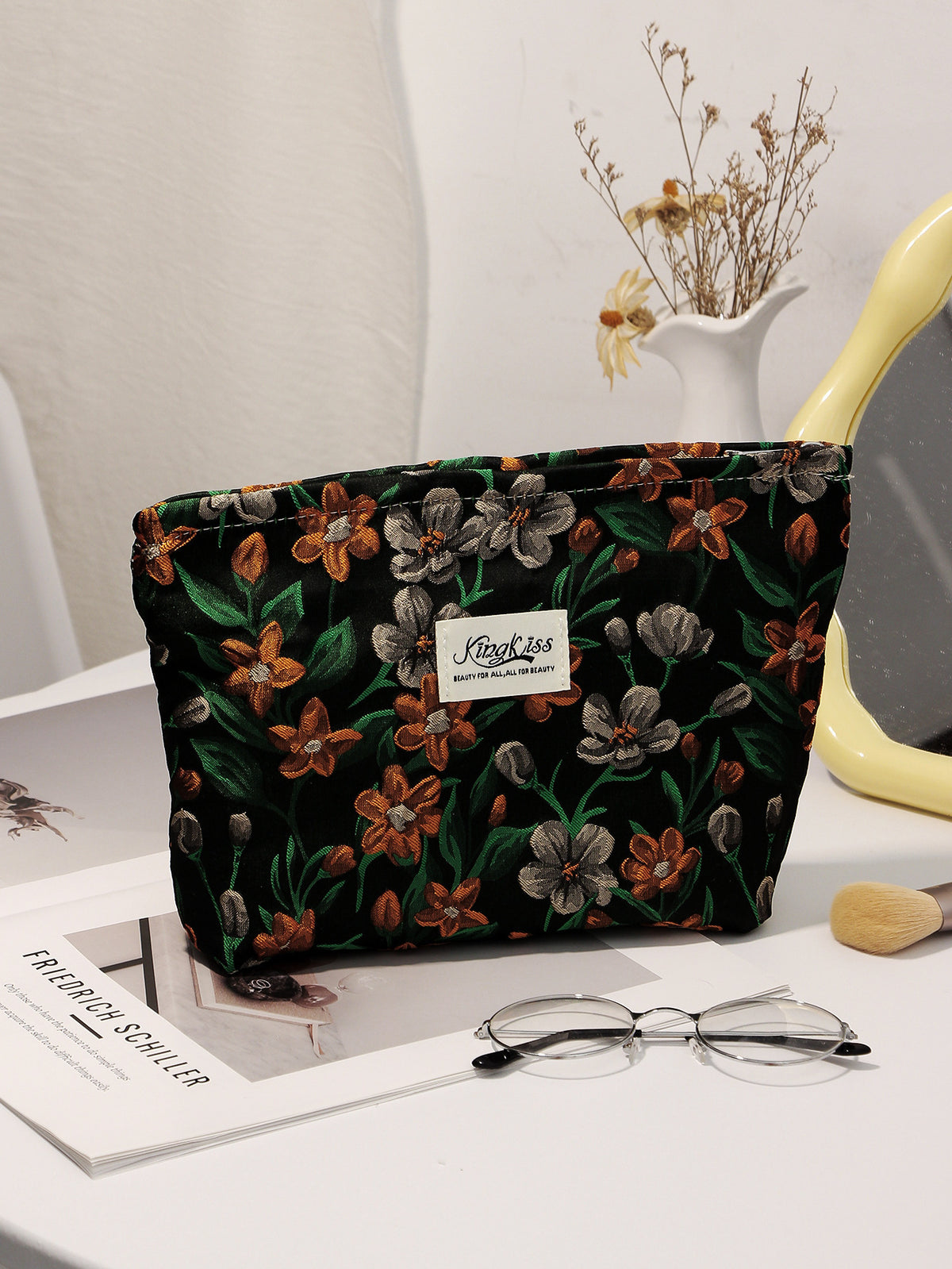 Clutch Large Capacity Flower Storage Portable Makeup Bag