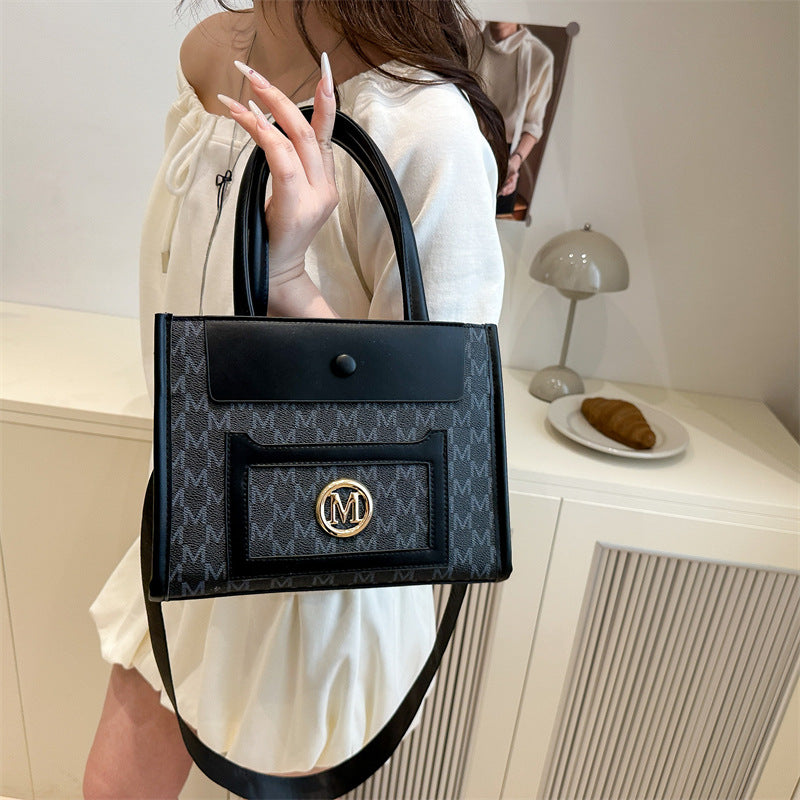 Women's Fashionable Printed Western Style Large Capacity Textured Women's Shoulder Bag