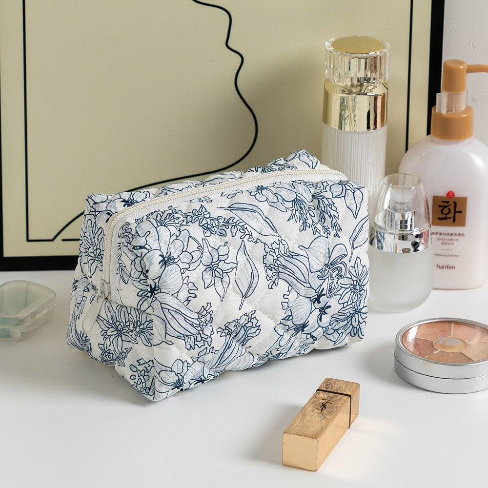 Floral Quilted Toiletries Portable Cosmetics Storage Makeup Bag