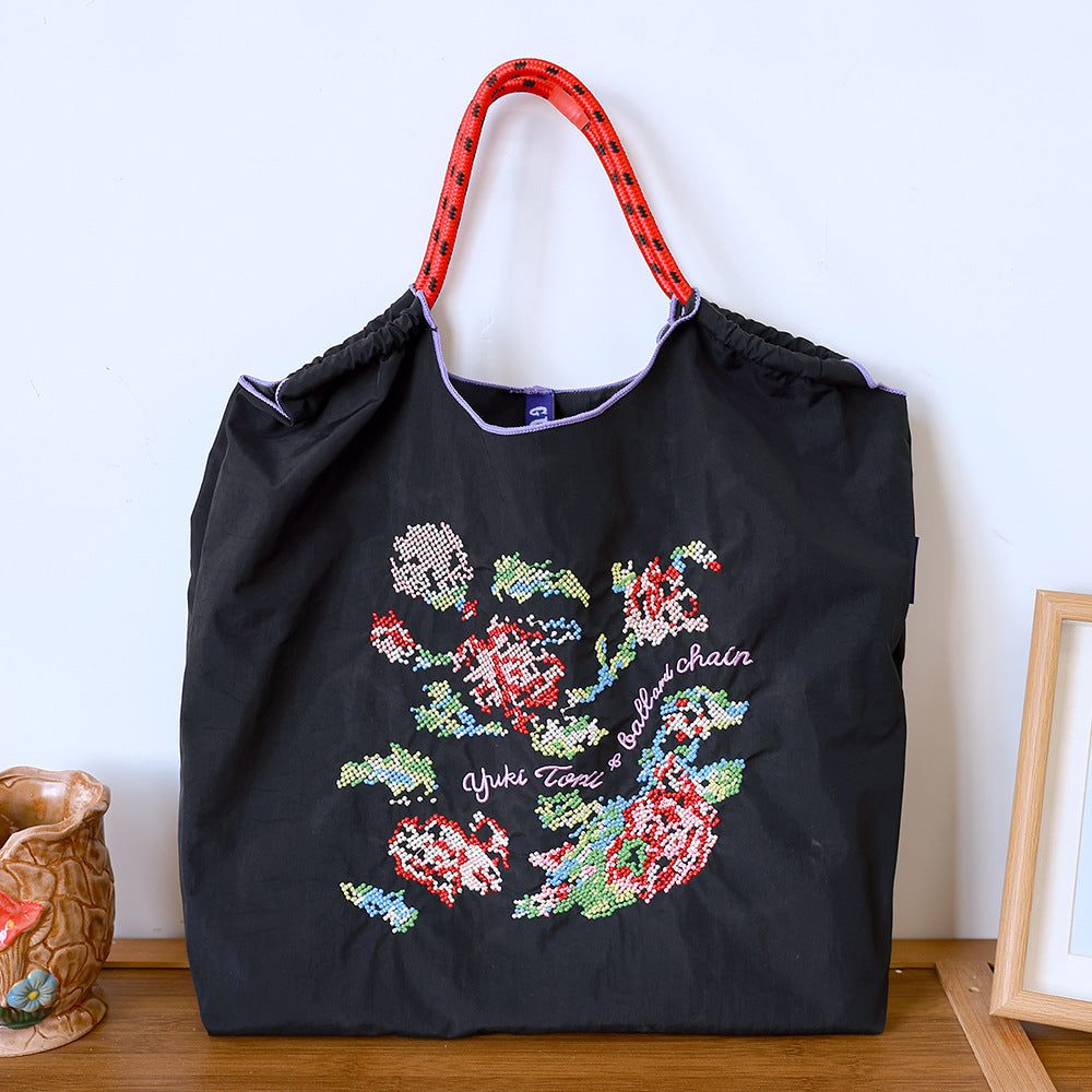 Women's Summer Needle Embroidery Nylon Large Capacity Shoulder Bags