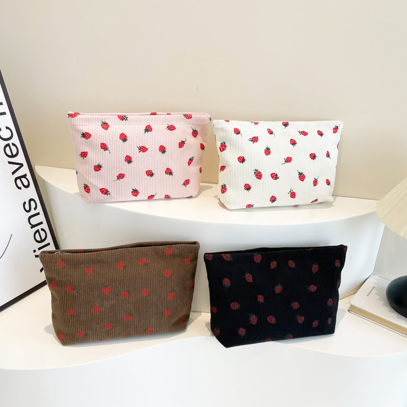 Cute Strawberry Autumn Retro Fashion Simple Trend Makeup Bag
