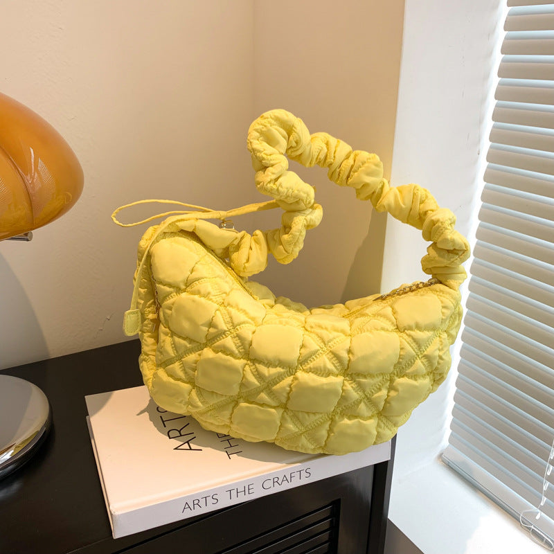 Women's Cloud Female Personality Embroidered Fashion Dumplings Bags