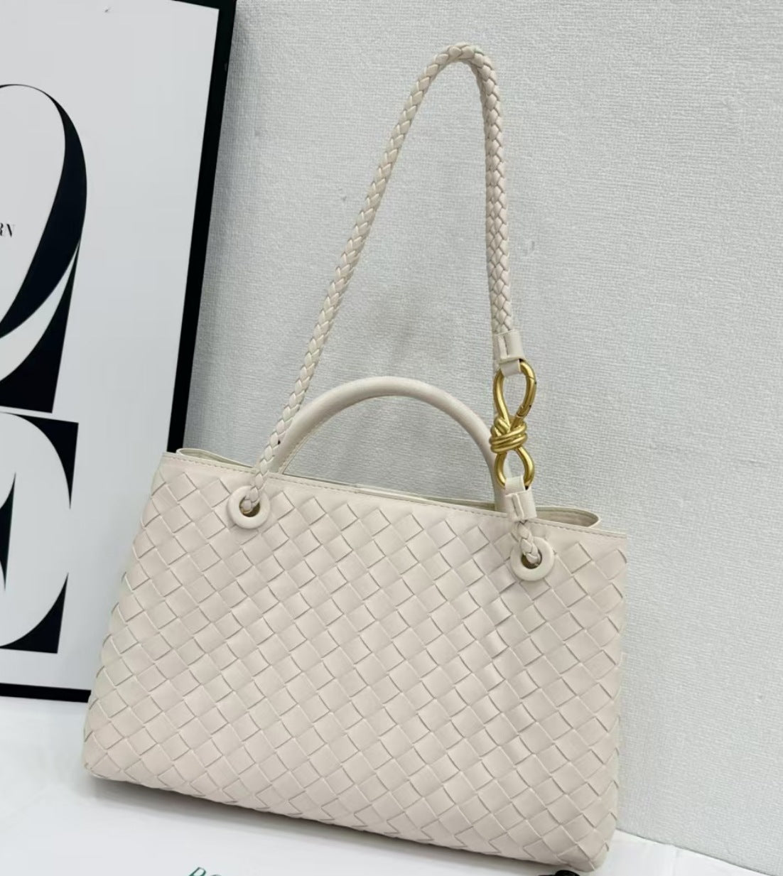 Women's Genuine Leather Metal Cord Fastener Woven Handbags