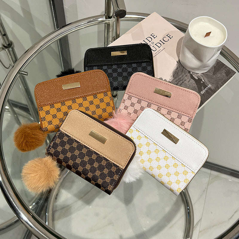 Women's Pattern Cloth Contrast Color Iron Decorative Coin Purses