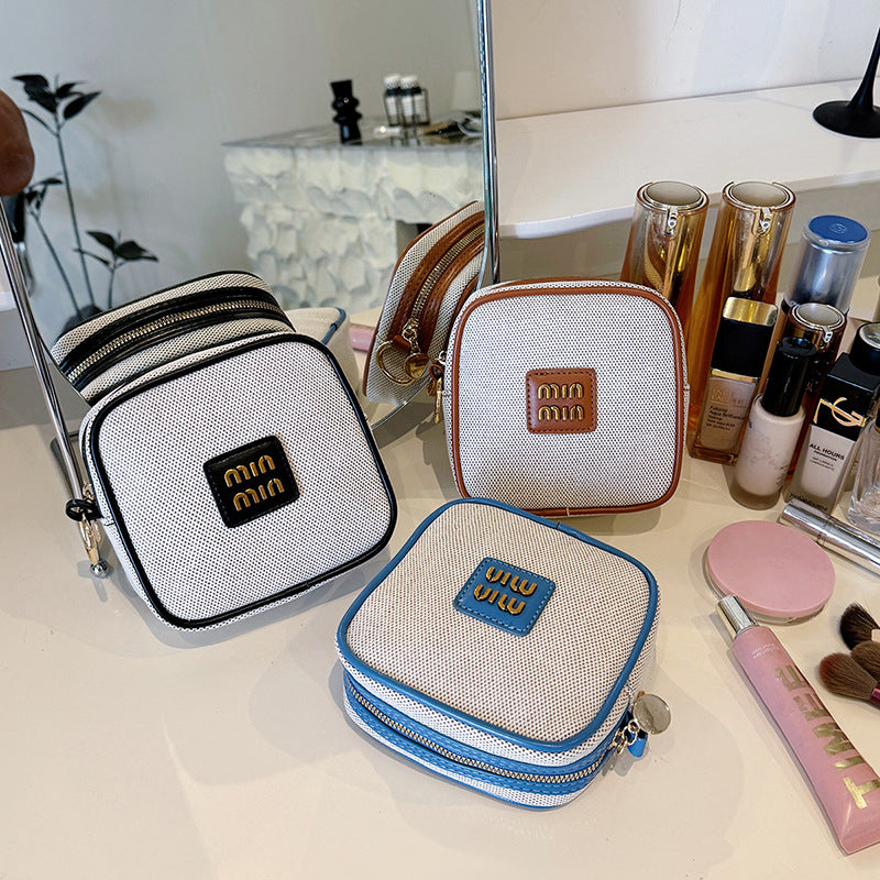 Metal Label Retro Canvas Portable Storage Makeup Bag