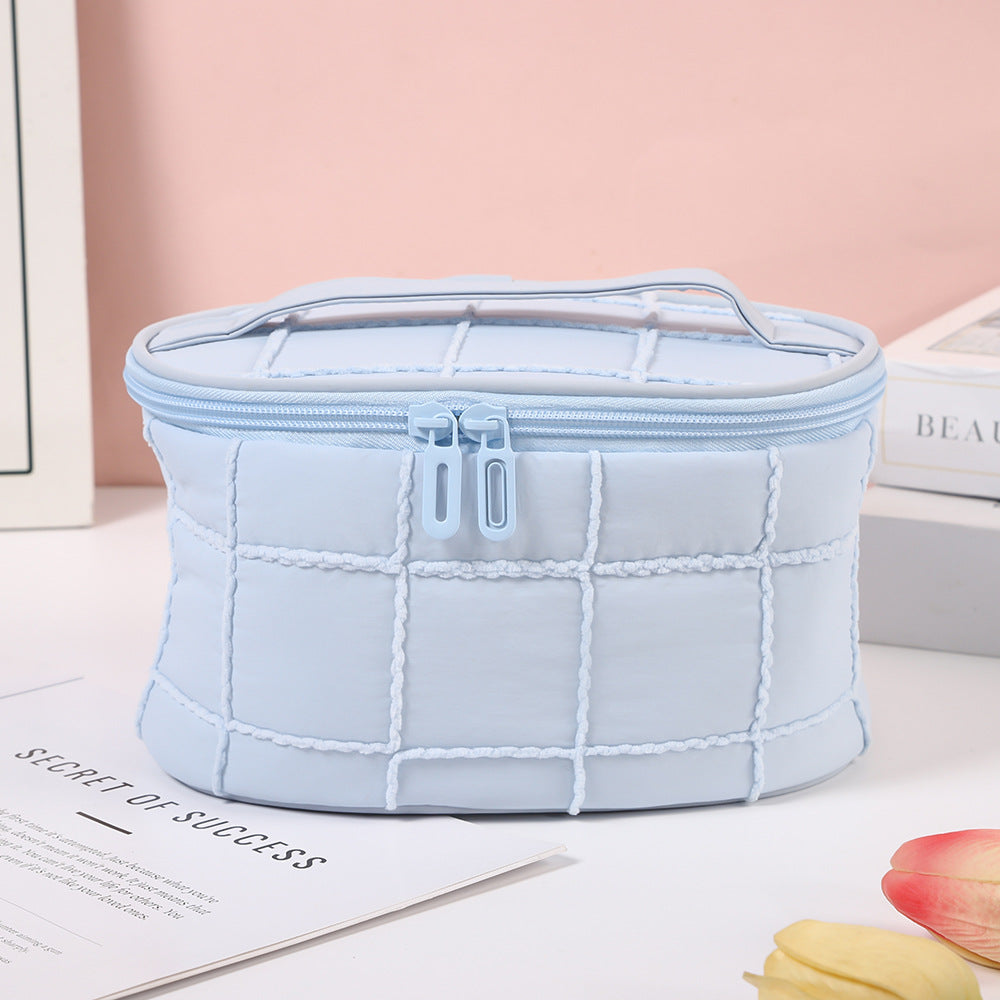 Women's Simple Fashionable Niche High Quality Korean Makeup Bag