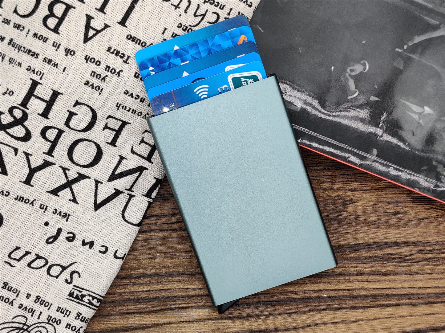 Metal Aluminum Alloy Credit Box Business Card Holder