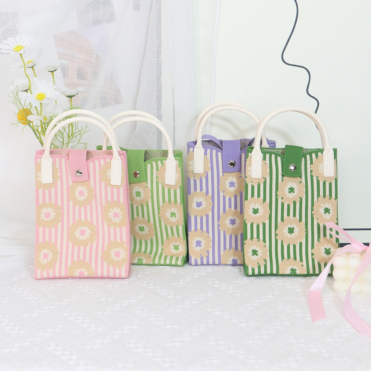 Mobile Spring Flying Woven With Knitted Bags