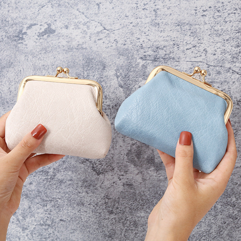 Retro Fashion Short Mini Clutch Oil Wax Leather Earphone Ladies Wallet
