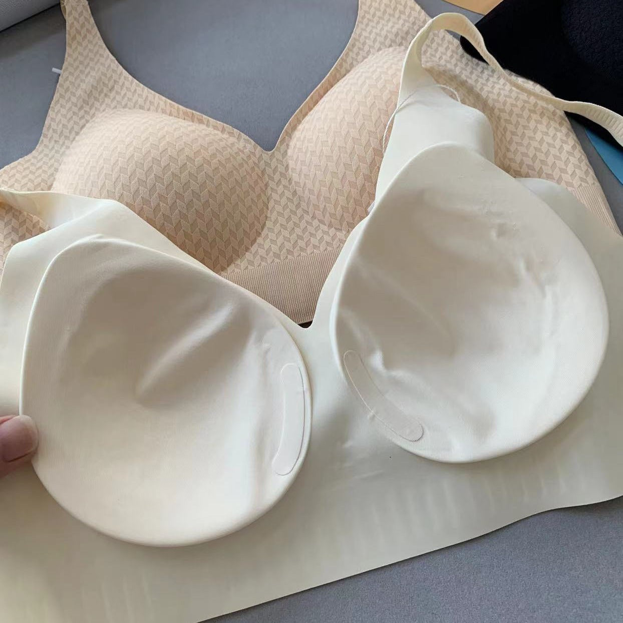 Women's Stylish Autumn Thread Support Underwear Seamless Everyday Bras