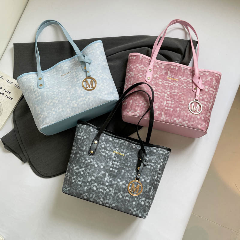 Women's Elegant Large Capacity Fashion Beautiful Winter Simple Women's Shoulder Bag