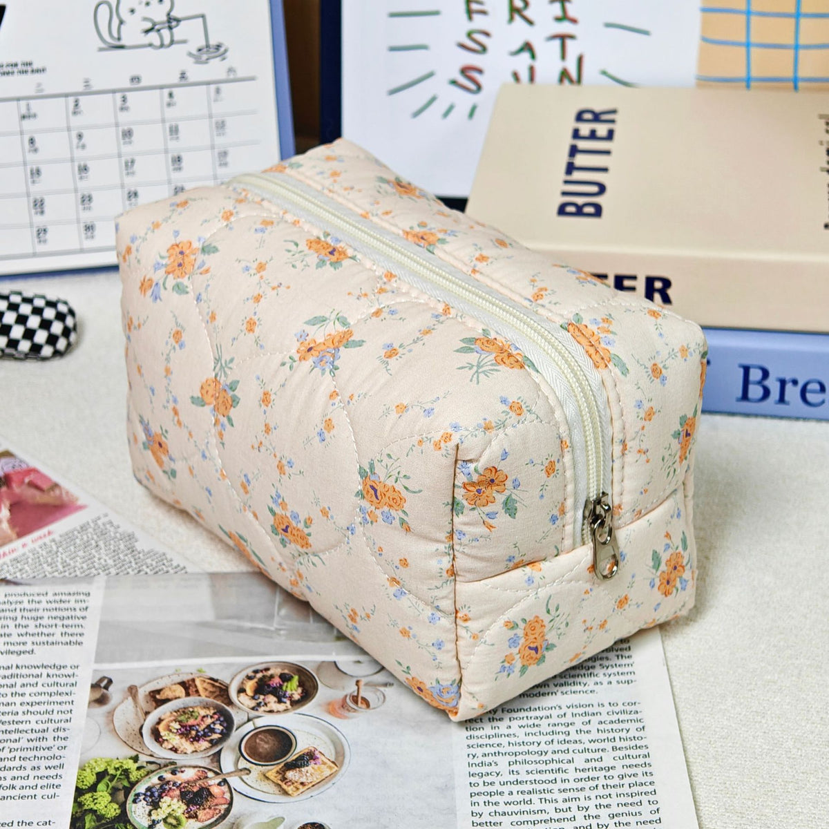 Bear Printing Vertical Large Capacity Portable Pillow Cosmetics Makeup Bag