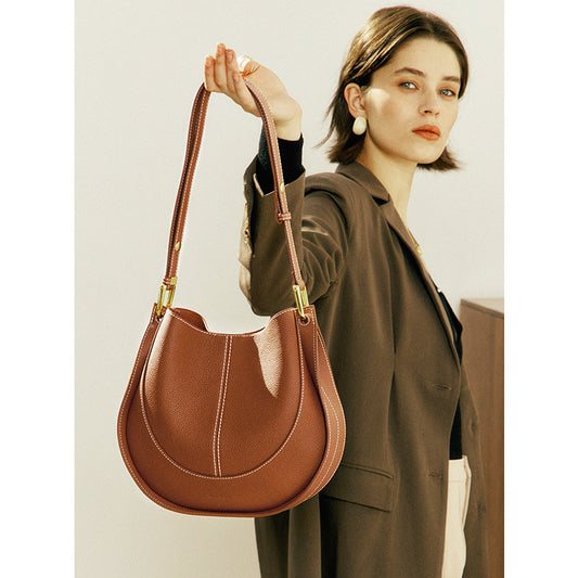 Women's Light Luxury Trendy Saddle Large Capacity Crossbody Bags